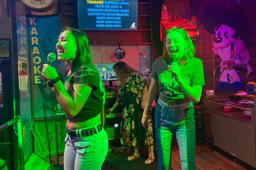 Nashville: Music City Pub Crawl - What Makes the Tour Stand Out: Unique Venues and Activities