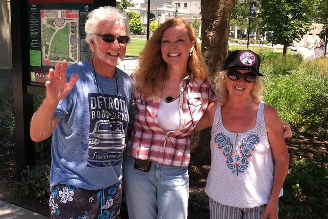Nashville's "Famous Footsteps" Guided Walking Tour - Starting Point at Experience Nashville Tours