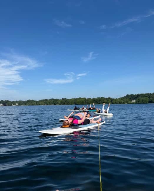 Natick: Lake Cochituate Paddleboard Rental - The Lake Cochituate Setting and Scenic Beauty