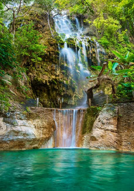 Nature Experience at Blue Hot Springs of Tolantongo Caves - Floating and Waterfall Experiences in the Natural Setting