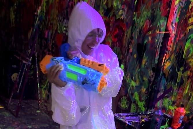 Neon Light Paint Therapy Session in LA - The Vibrant Setting of Shot Of Art