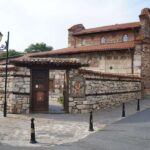 Nessebar: Audio Guide Tour Nessebar with visit to the Winery - Visiting the Iconic Windmill at Nessebar’s Entrance