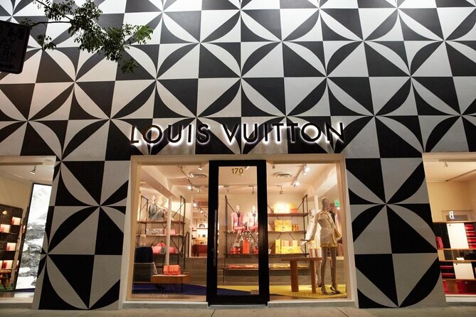 New Miami Design District Food & Art Tour - Tasting at Mia Market Food Hall