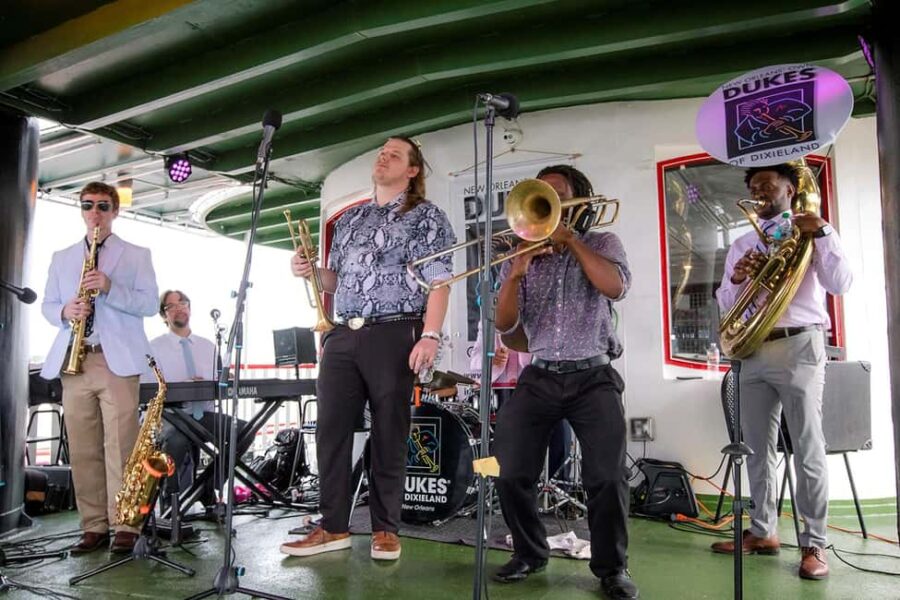 New Orleans: Evening Steamboat Jazz Cruise + Optional Dinner - Live Jazz Performance by the Dukes of Dixieland