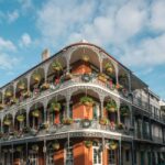 New Orleans Favorites: Beyond the French Quarter Tour - Exploring the Eclectic Atmosphere of Magazine Street and the Garden District