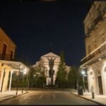 New Orleans: Wicked History Walking Tour with a Local Witch - Start at Hand of Fate: The Meeting Point for Dark Tales