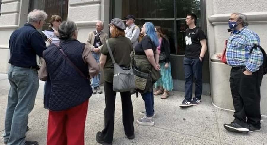 New York: Bob Dylan and Bruce Springsteen Music Tour - Starting Point: The Historic Meet at Hebrew Union College