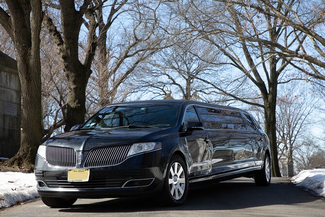 New York City Airport Departure Transfer by Limo LGA JFK EWR - Comfortable and Stylish Transportation in a Stretch Limousine