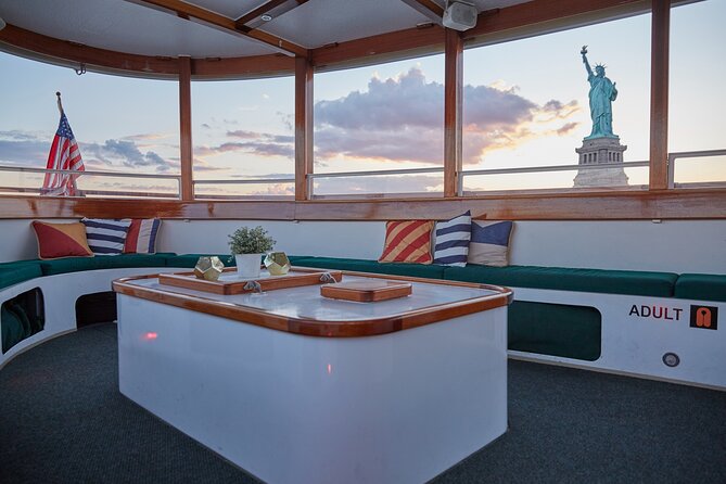 New York City Day Cruise by Statue of Liberty on Small Yacht - Enjoy the Iconic NYC Skyline from a Small Yacht