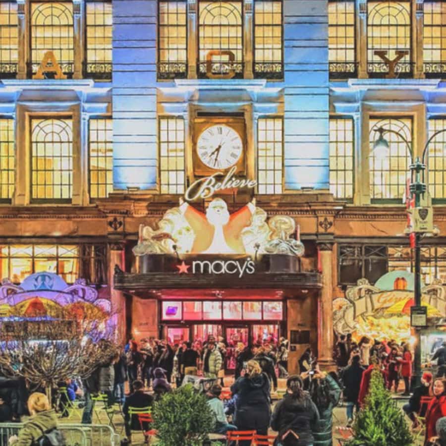 New York City: Merry Manhattan Christmas Lights Holiday Tour - Starting Point at Rockefeller Center and Its Holiday Spectacle