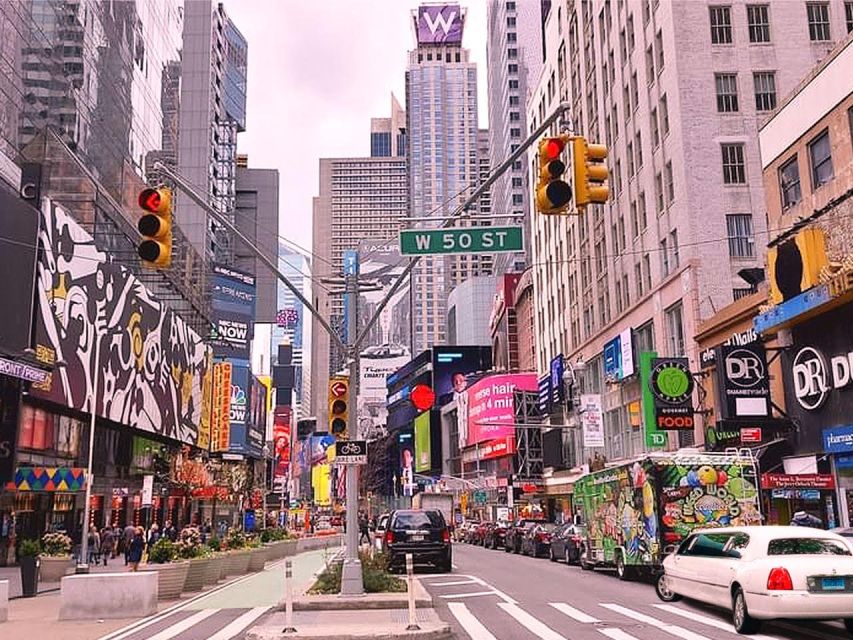 New York City: Private Manhattan Limousine Tour - Comparing the Cost to the Experience