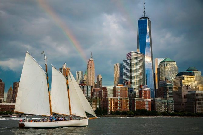 New York City Sailboat Day Cruise to the Statue of Liberty - Experience the Iconic Sights of Manhattan from the Water