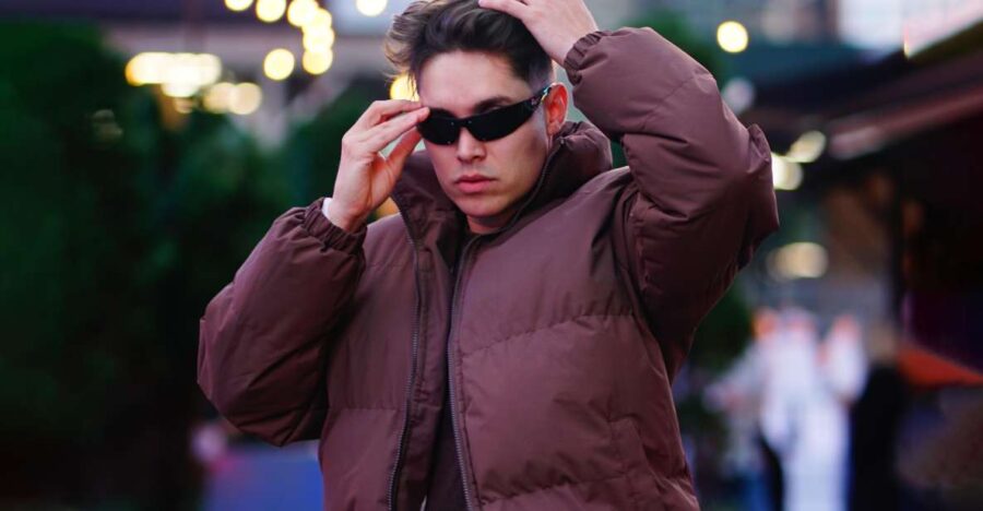 New York City: Solo or Couples Photoshoot in Times Square! - Meeting at Rockefeller Center Plaza in Front of the Flags