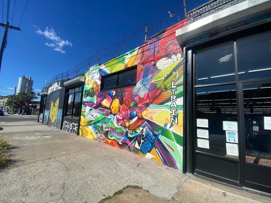 New York City: The Ultimate Brooklyn Speed Thrifting Tour - Convenient Meeting Point in Manhattan