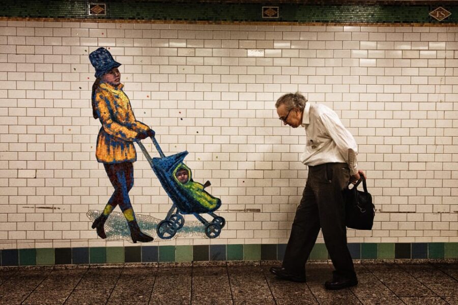 New York City:Subway Stations, Murals, and People Photo Tour - Murals and Artwork in the Subway System