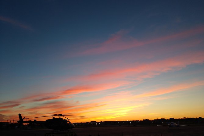 New York Helicopter Tour: New York City Skyline Tour - The Experience Starts at Linden Municipal Airport