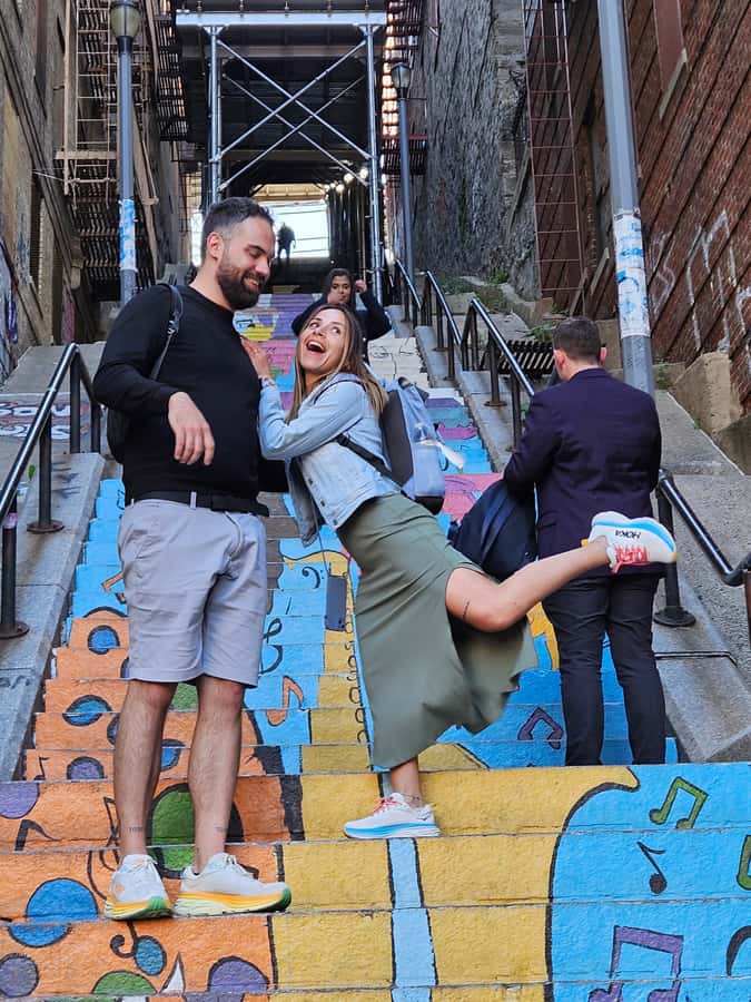 New York: Hip-Hop, Murals, Sports & Dangerous Neighborhoods Tour - Visiting the Most Famous Sports and Cultural Landmarks