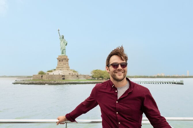 New York Pass: Empire State Building and 100+ Things To Do - Exploring the Statue of Liberty and Ellis Island