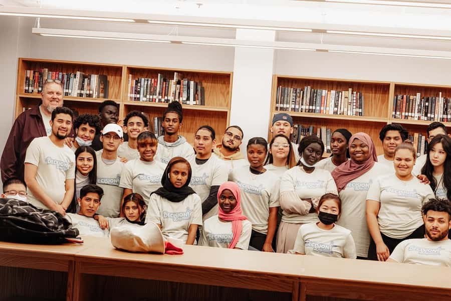 New York: Street & Travel Photo Tour with Local Photographer - Customized Photo Sessions for Different Styles