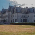 Newport Cliff Walk - Legends of the Gilded Age GPS Guided Audio Tour - The Historic Estates and Their Stories