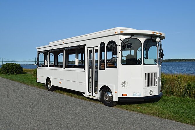 Newport Open Air Trolley Tour (Ages 5+ only) - Starting Point at Newport Transit Center
