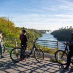 Niagara Falls E-Bike Tour - From the Aquarium of Niagara to Goat Island
