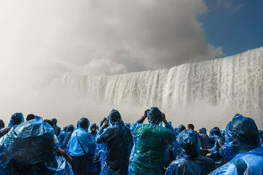 Niagara Falls USA: Day/Night Tour with Light Show & Boat - Exploring Niagara Falls from the American Side