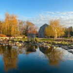 Niagara-on-the-Lake: Guided Walking Tour - Discovering Monet-Inspired Gardens at The Pillar and Post Hotel