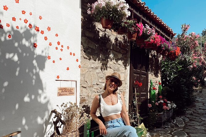 NO HIDDEN FEES: Private Ephesus - Sirince Village - Artemission - Exploring the Ephesus Ruins with a Private Guide