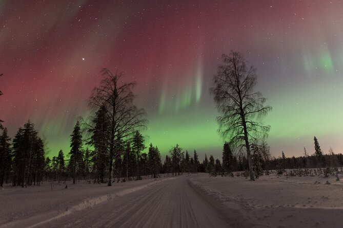 Northern Lights Hunting with a photographer (Only small groups) - Pickup and Departure from Santa Claus Village