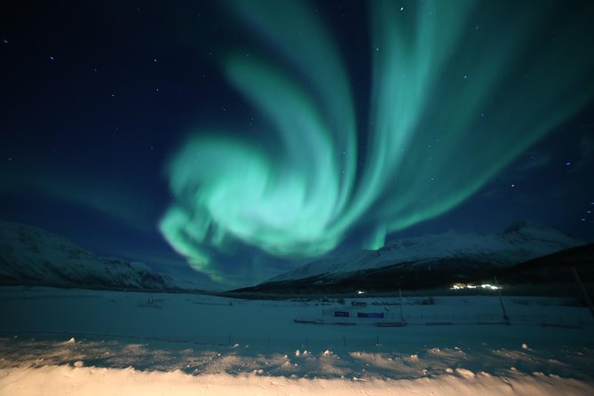Northern lights photography tour - What the Tour Includes for a Comfortable Night Out