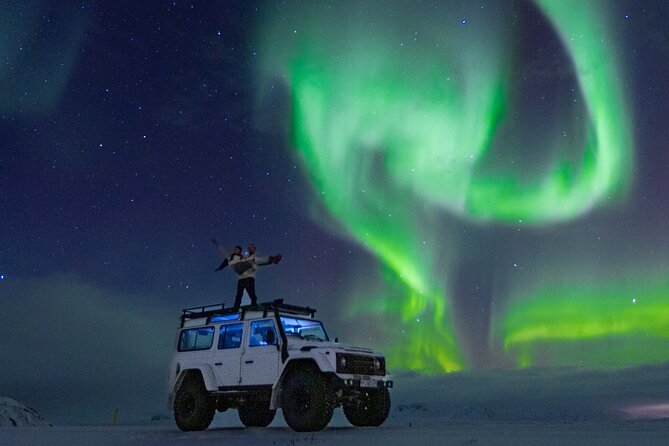 Northern Lights | Private Tour | PRO Photos included - The Benefits of a Private, Personalized Experience