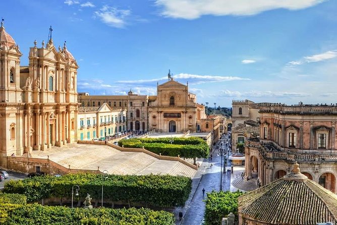 Noto Private Tour from Syracuse with sicilian "Arancino" - The Convenience of Private Transportation from Syracuse