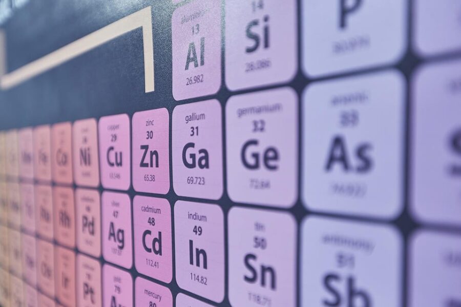 Nürnberg: Secret Surgery Escape Room Game - The Theme: Preventing a Deadly Virus in a Medical Setting