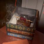 NYC Bar Tour: Gangsters, Heroes + Bright Lights of Broadway - Visiting Iconic Hell’s Kitchen Bars and Pubs