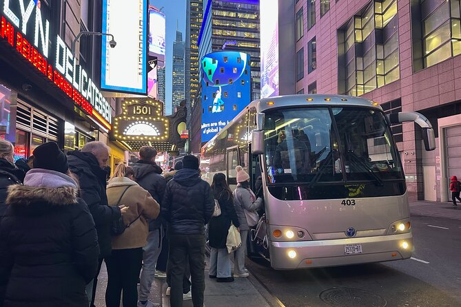 NYC Bus Transfer in NYC up to 50 passengers - Spacious, Private Coach for Large Groups