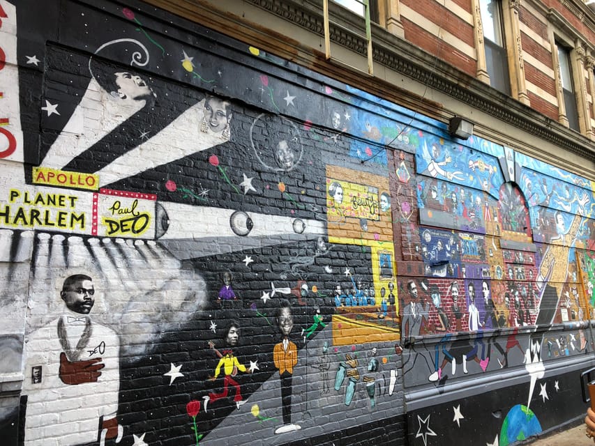 NYC | French guided tour Harlem & Columbia University - Starting Point at Columbia University Gates