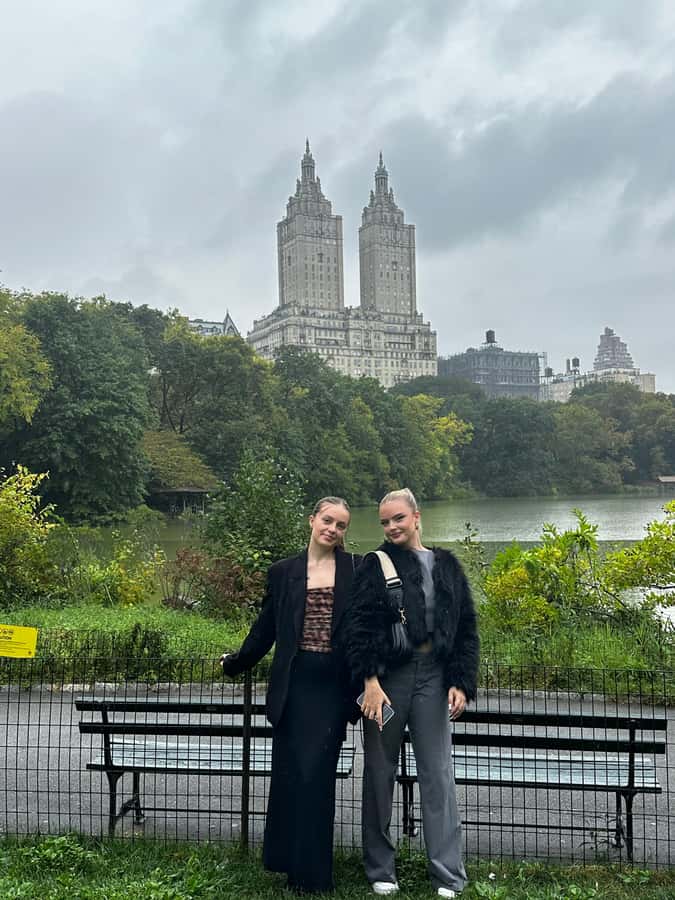 NYC: Guided Pedicab Tour of Central Park - Starting Point and Group Size