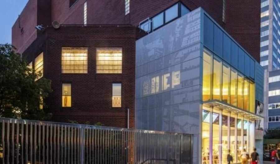 NYC: Harlem Guided Walking Tour - Visiting the Apollo Theater and Its Legacy