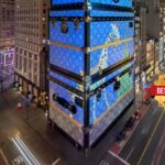 NYC: Jingle Bell Joyride Holiday Tour - Visiting Rockefeller Center and Its Iconic Christmas Decor