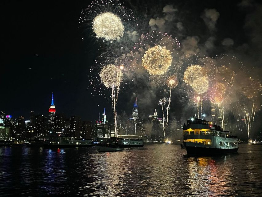 NYC: July 4th Fireworks Cruise with Gourmet Hors Doeuvres - Thematic Open Bar and Gourmet Hors Doeuvres