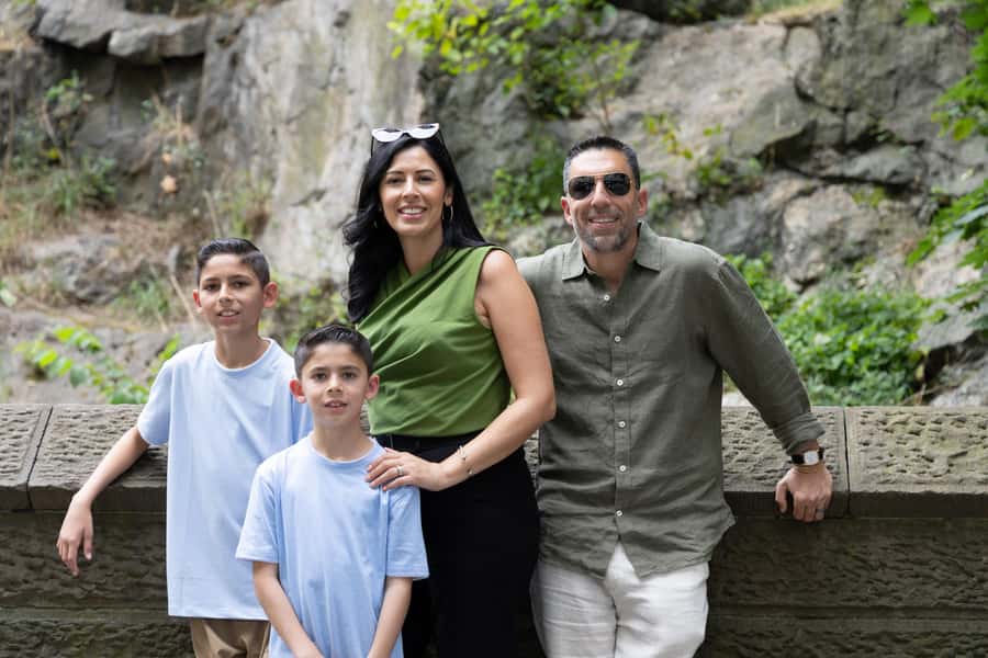 NYC Photoshoot Experience  Your Best Travel Photos Ever! - Meeting at Times Square and City Guidance