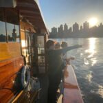 NYC: Urban Wildlife Sunset Tour of the East River - Discovering the Rich History of NYC Islands