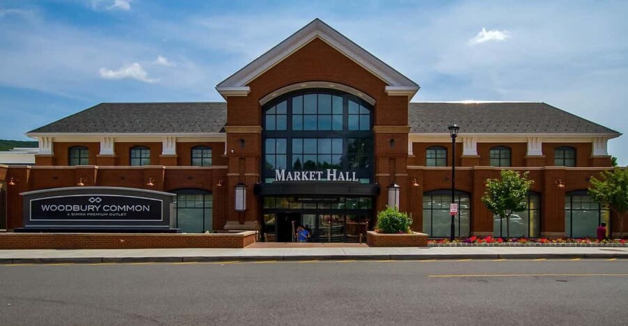 NYC: Woodbury Outlets Private Shopping Tour - Convenient Private Transportation with Multiple Vehicle Options