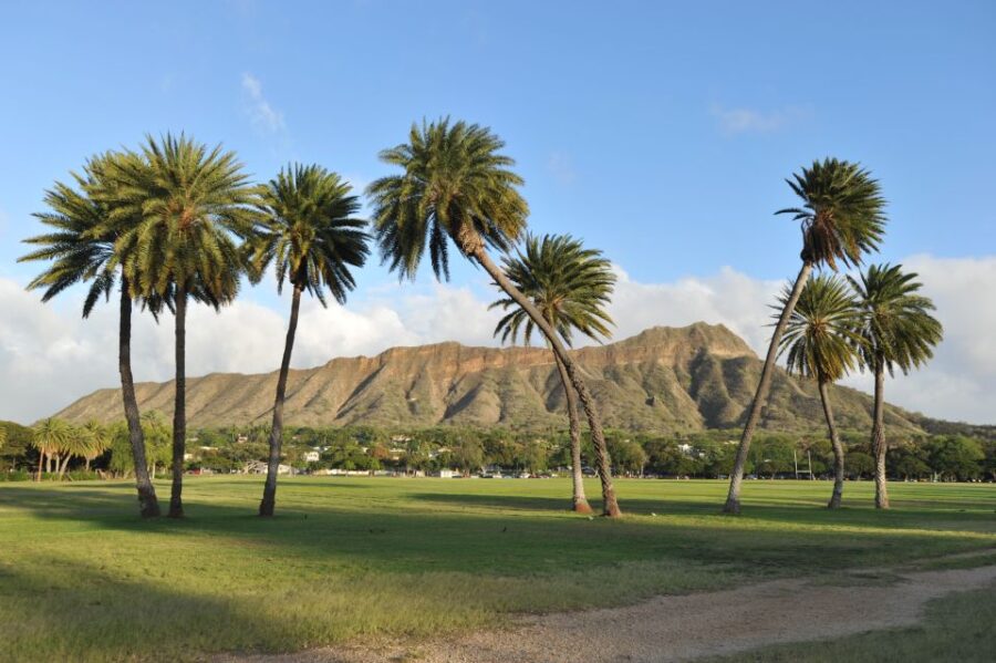 Oahu: Diamond Head Hike with Roundtrip Transportation - Self-Guided Ascent with Flexibility and Independence