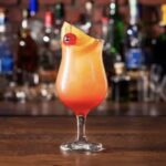 Oahu: Hilton Waikiki Beach Hotel Magical Mystery Show - The Historic Theme and Victorian Setting