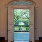 Oak Alley Plantation Tour with Transportation - Visiting Oak Alley Plantation: Grounds and Gardens
