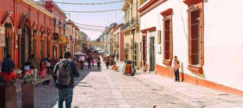 Oaxaca: Private City Tour with Local Food Buffet - Discovering Oaxaca’s Architectural Landmarks
