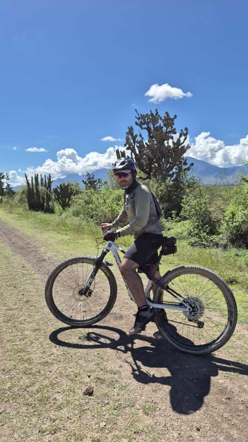 Oaxaca: Spicy MTB Trails & Spicier Tacos - From the Limestone Quarry to Panoramic Vistas