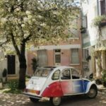 Off-the-Beaten Track in Paris: 2-Hour Vintage 2CV Tour - Explore Historic and Cultural Landmarks of Paris